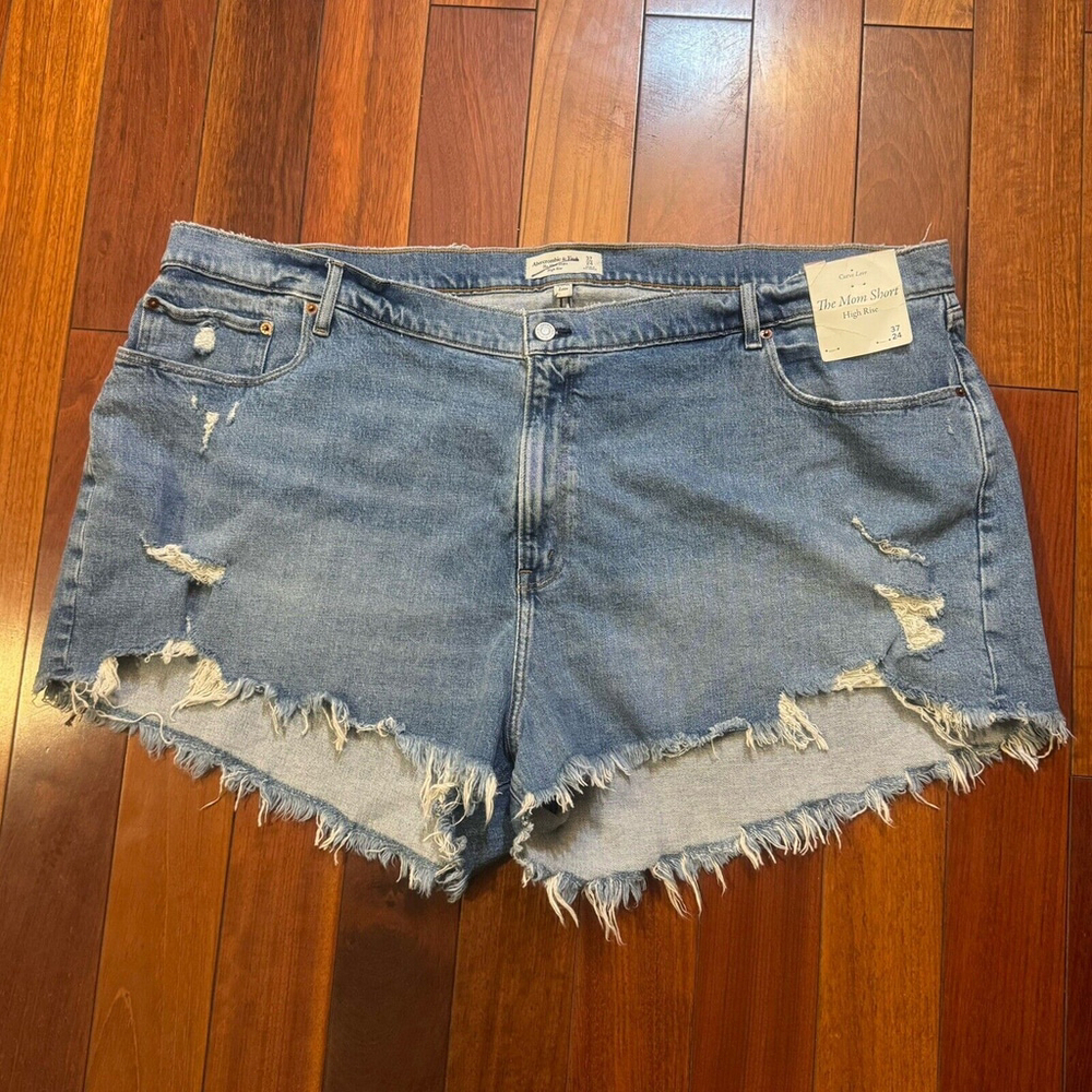NWT Abercrombie & Fitch The Mom Short High Rise Women's 37/24 Blue Distressed